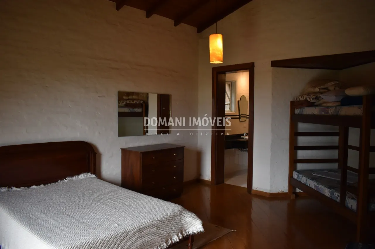 Casa à venda de 1.800 m² em Campos do Jordão, SP, Brasil