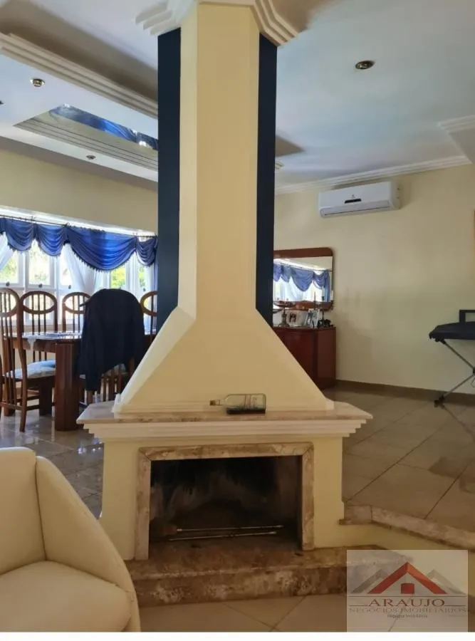 Casa à venda de 800 m² em Vinhedo, SP, Brasil