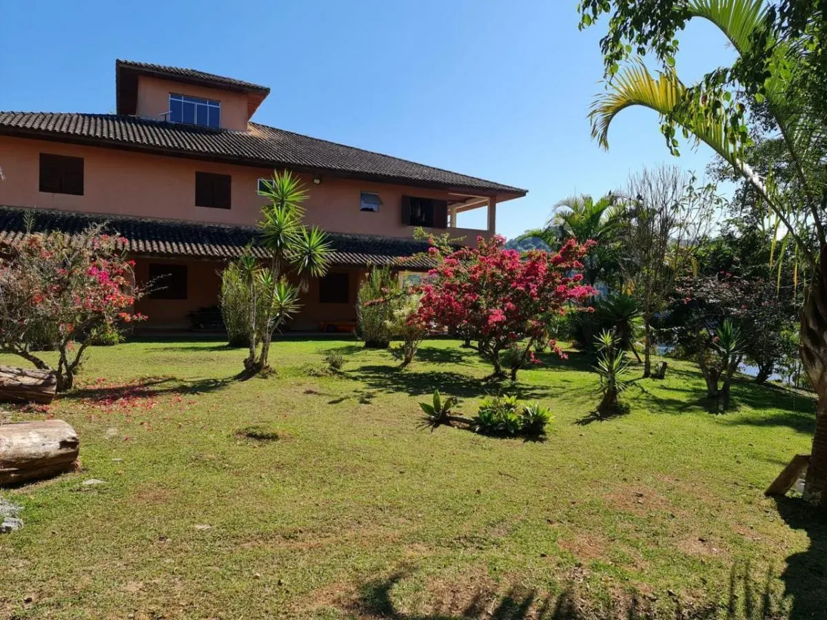 Sítio à venda de 6 ha em Paraibuna, SP, Brasil