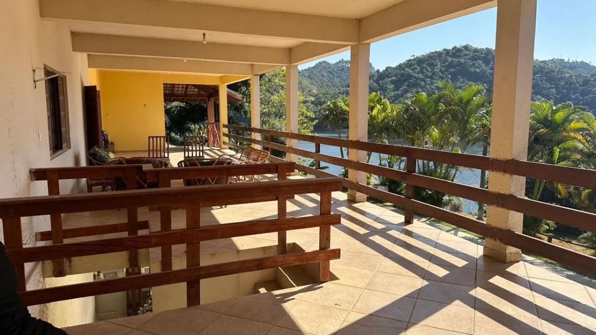 Sítio à venda de 6 ha em Paraibuna, SP, Brasil