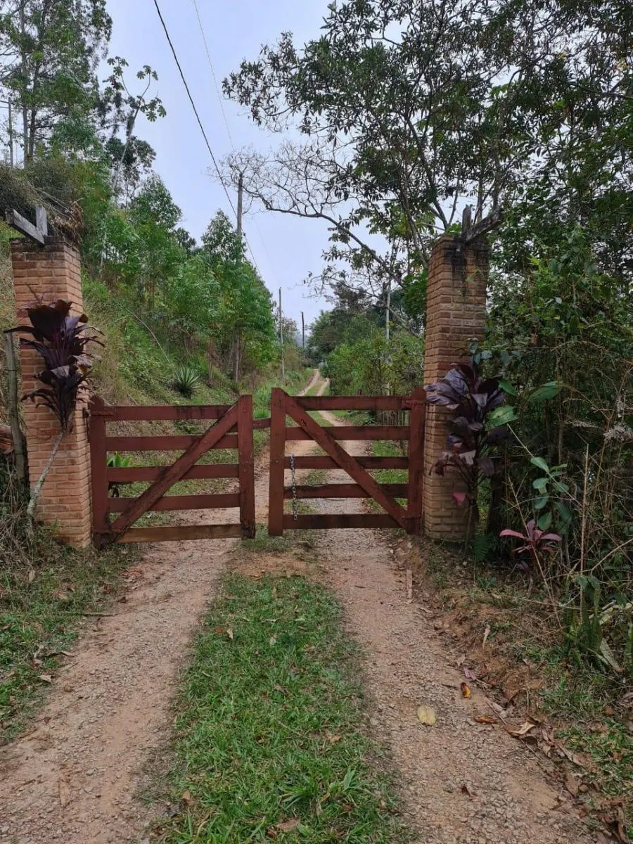 Sítio à venda de 6 ha em Paraibuna, SP, Brasil