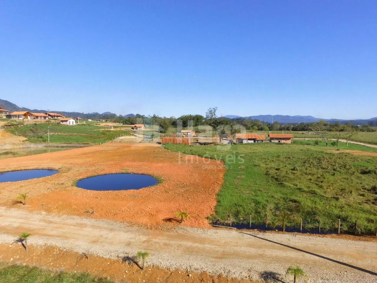 Chácara à venda de 2.010 m² em Canelinha, SC, Brasil