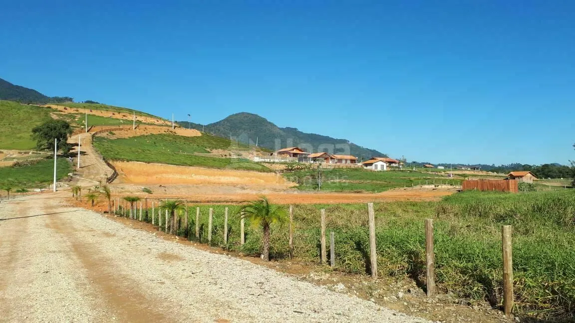 Chácara à venda de 2.010 m² em Canelinha, SC, Brasil