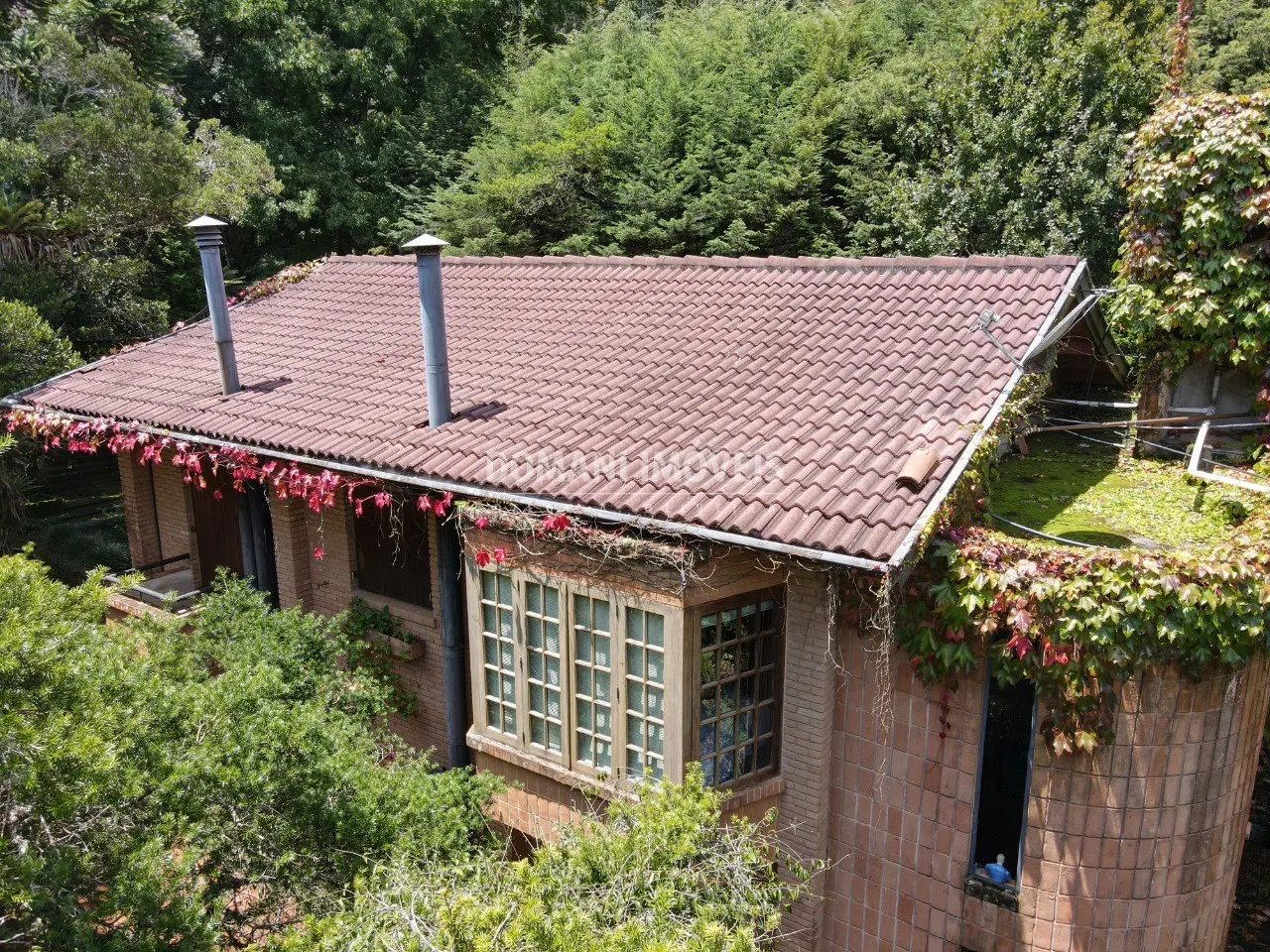 Casa à venda de 3 ha em Campos do Jordão, SP, Brasil