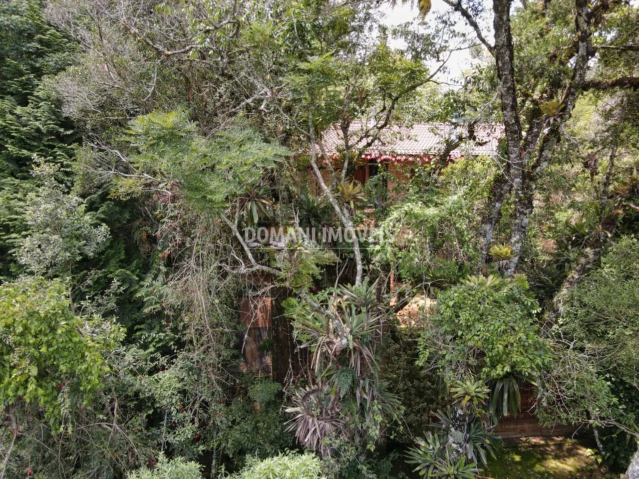 Casa à venda de 3 ha em Campos do Jordão, SP, Brasil