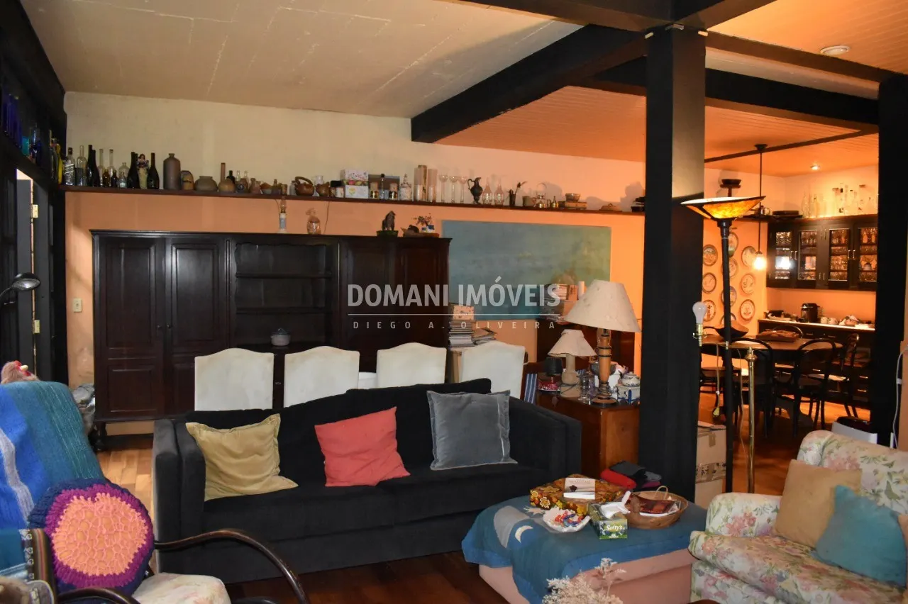 Casa à venda de 3 ha em Campos do Jordão, SP, Brasil
