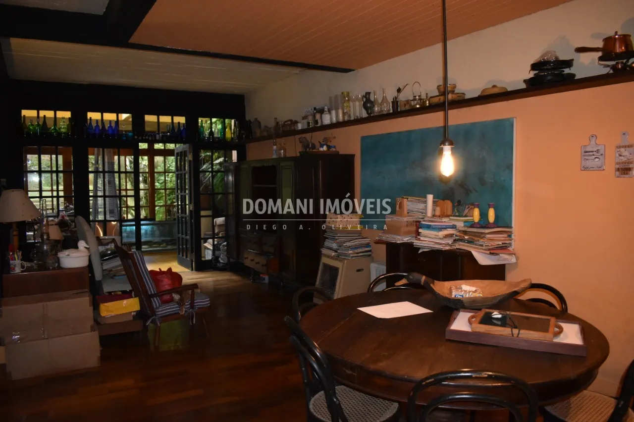 Casa à venda de 3 ha em Campos do Jordão, SP, Brasil