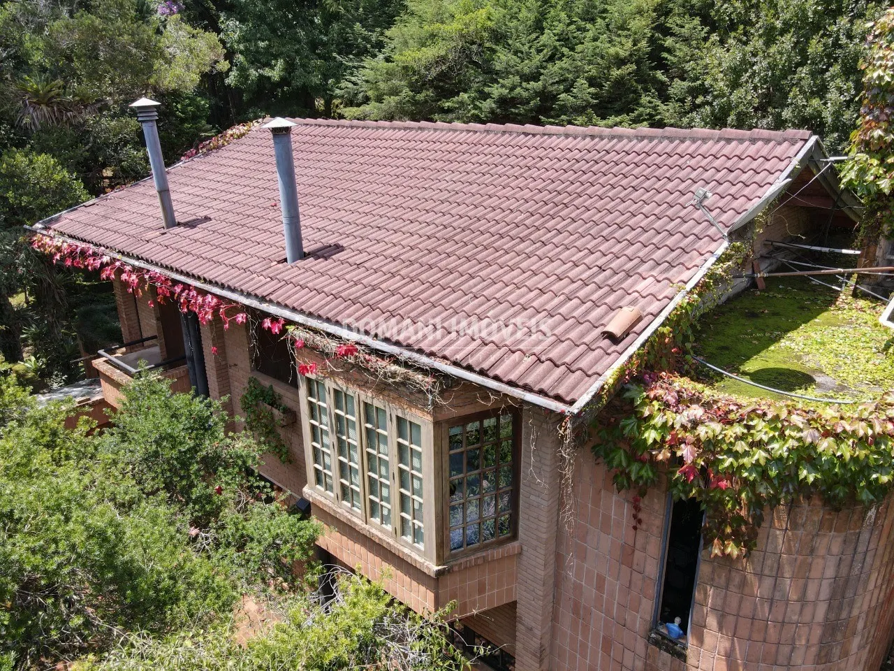 Casa à venda de 3 ha em Campos do Jordão, SP, Brasil