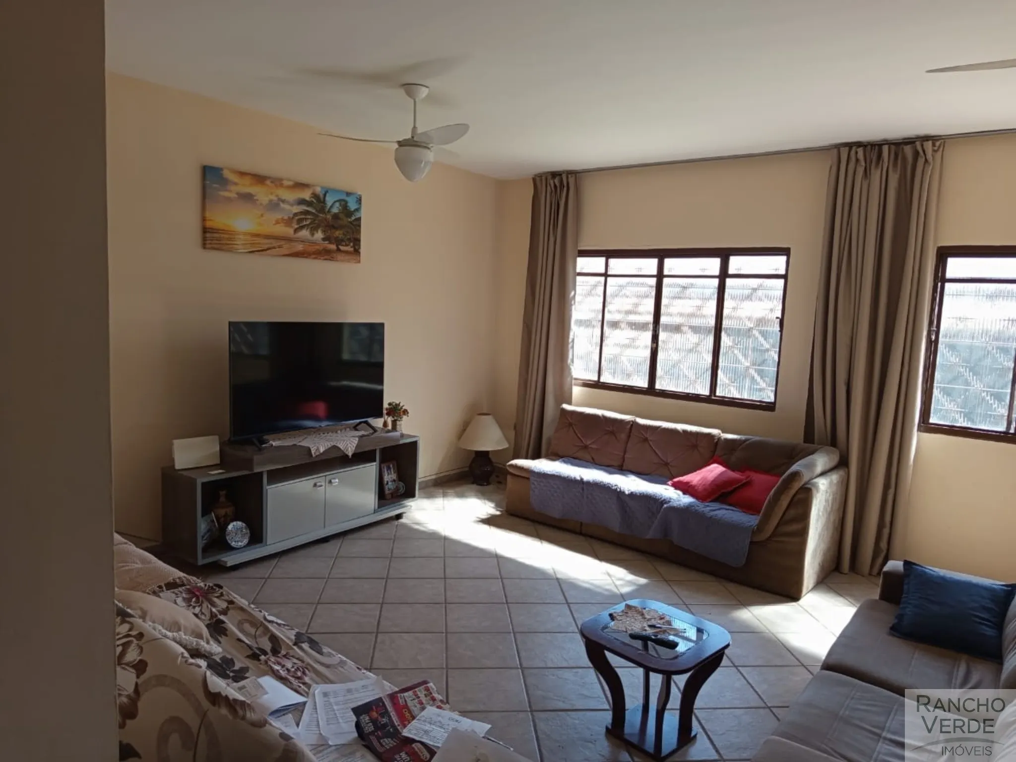 Casa à venda de 303 m² em Caraguatatuba, SP, Brasil