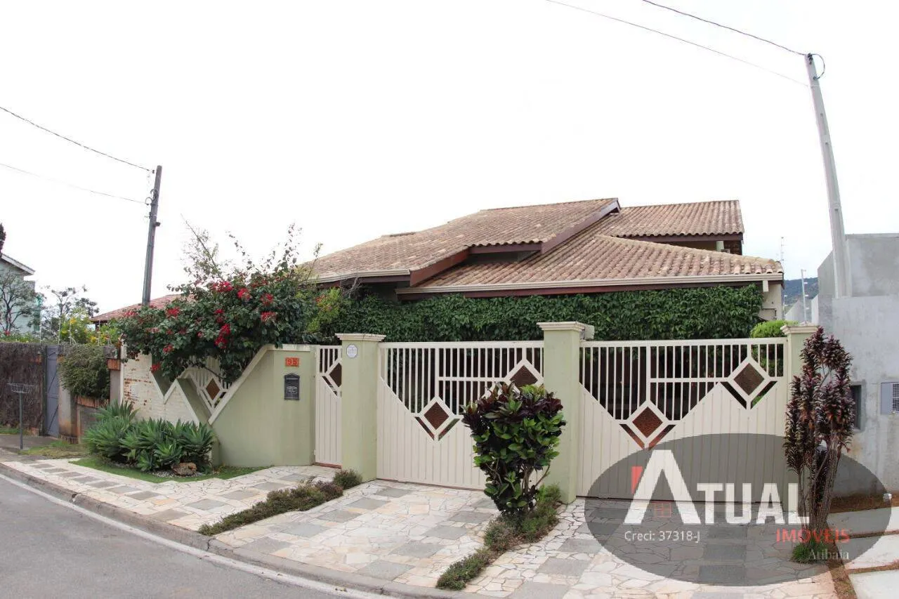 Casa à venda de 480 m² em Atibaia, SP, Brasil