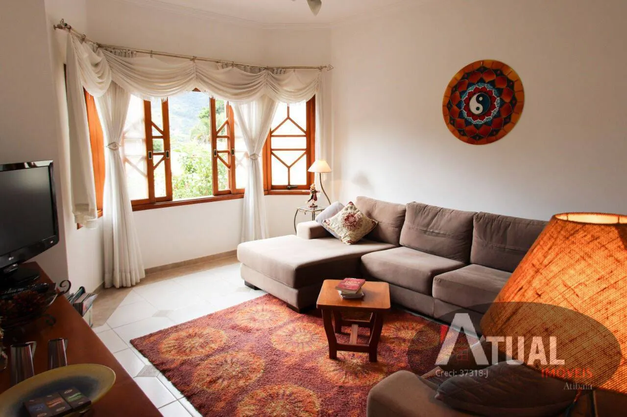 Casa à venda de 480 m² em Atibaia, SP, Brasil