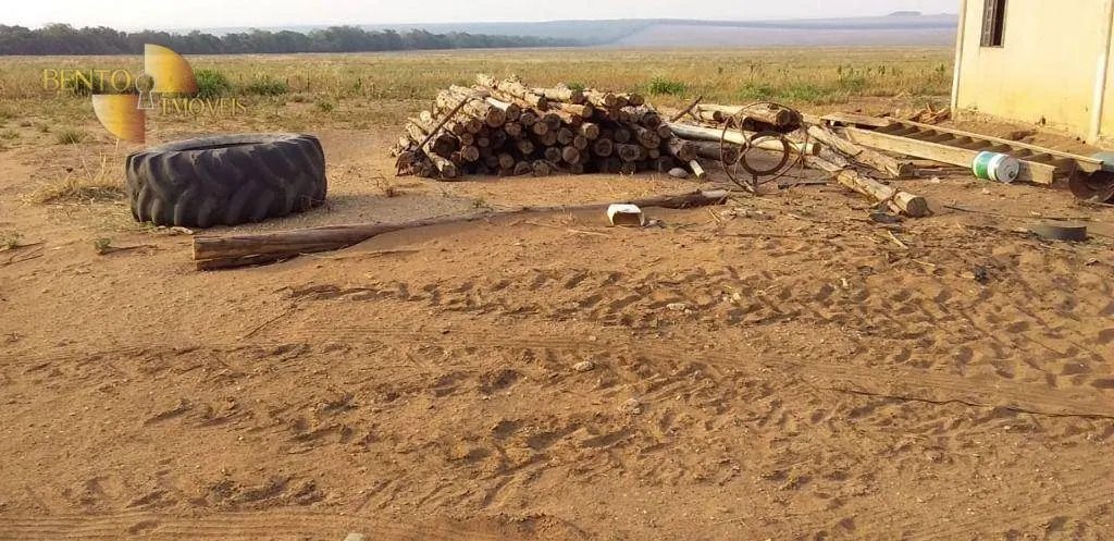 Fazenda à venda de 2.260 ha em Campos de Júlio, MT, Brasil