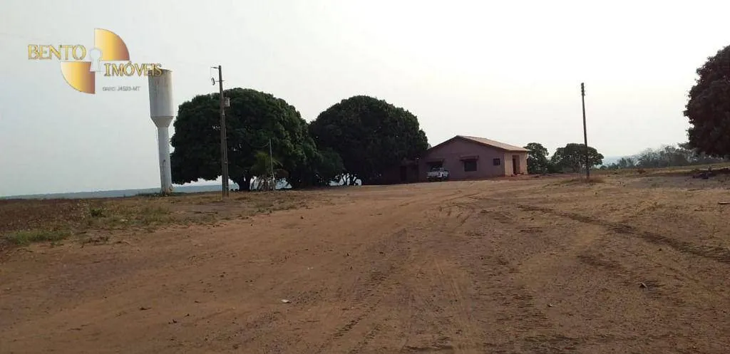 Fazenda à venda de 2.260 ha em Campos de Júlio, MT, Brasil