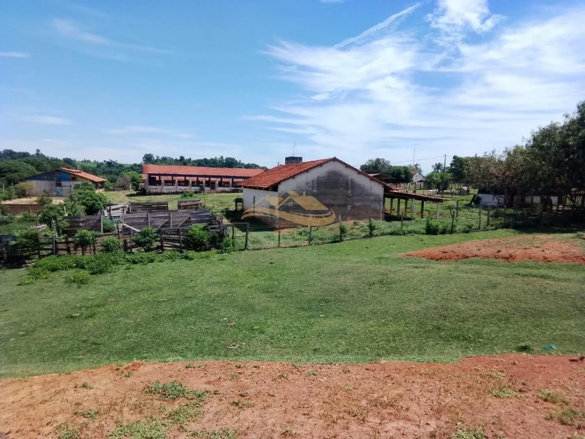 Small farm for sale of 11 acres in Elias Fausto, SP, Brazil