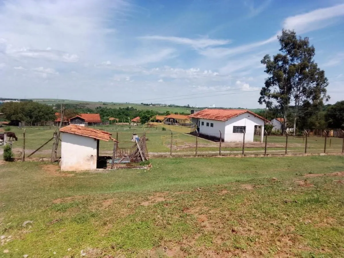 Small farm for sale of 11 acres in Elias Fausto, SP, Brazil