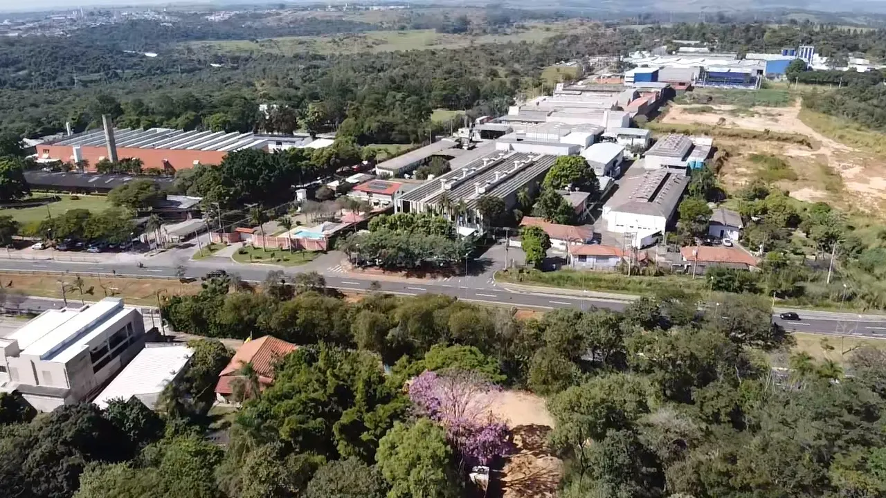 Terreno à venda de 180 m² em Salto, SP, Brasil
