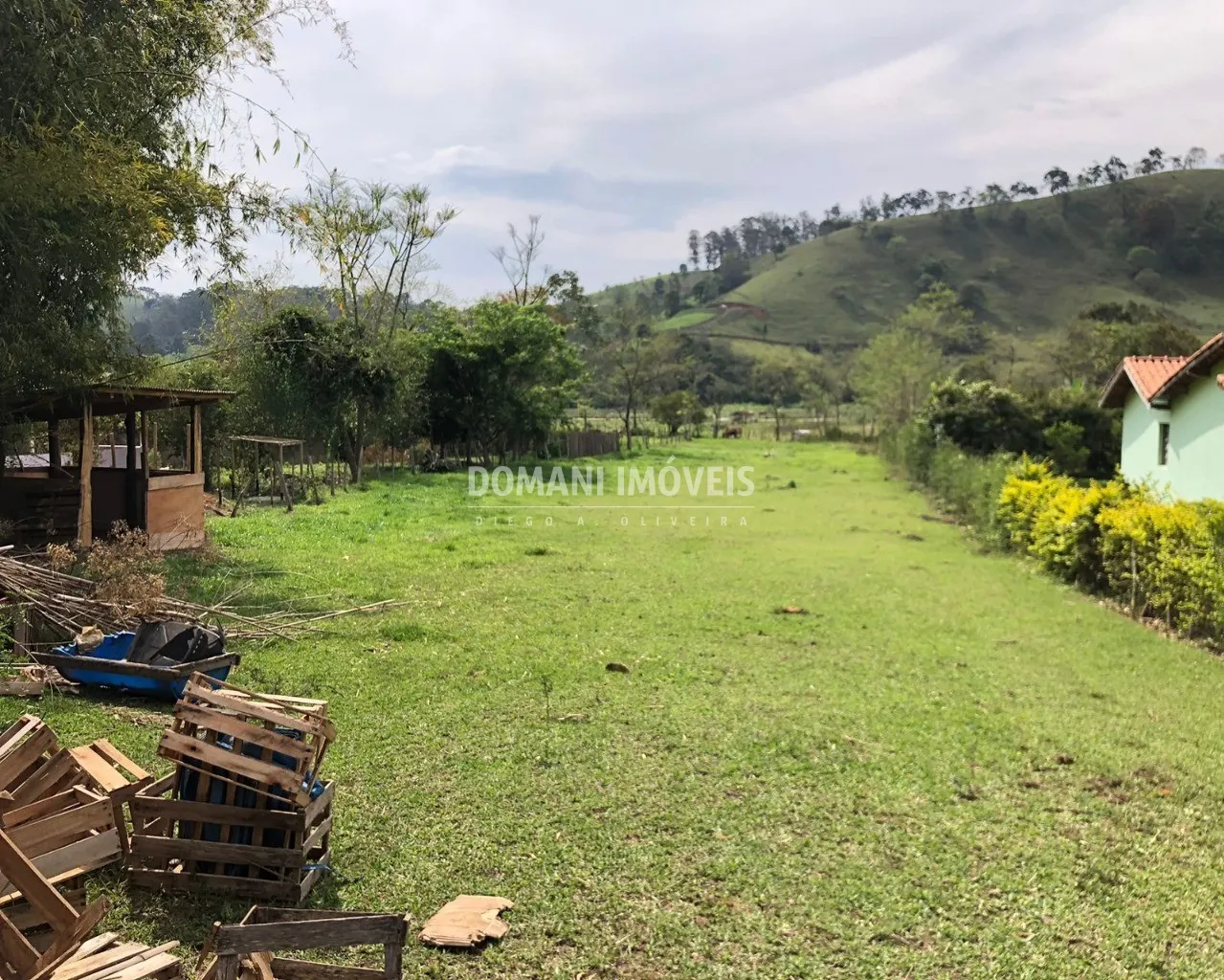 Terreno à venda de 2.800 m² em São Bento do Sapucaí, SP, Brasil