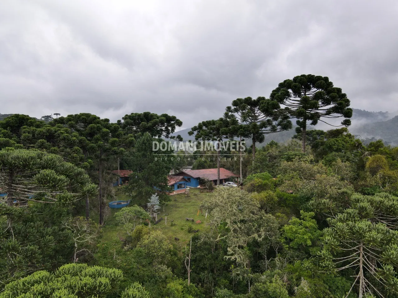 Pousada à venda de 3 ha em Campos do Jordão, SP, Brasil