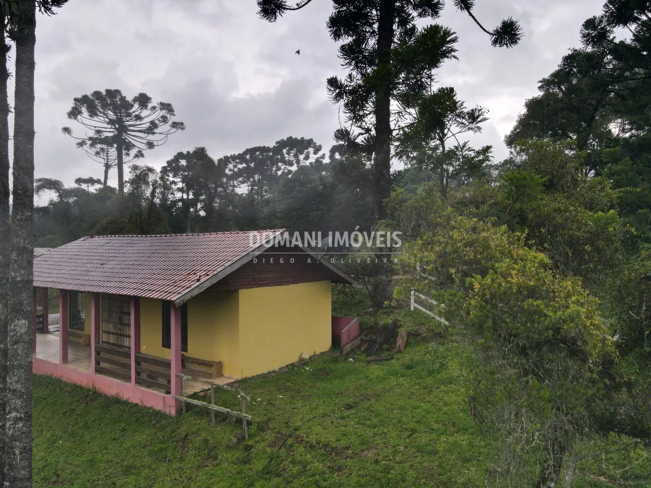Pousada à venda de 3 ha em Campos do Jordão, SP, Brasil
