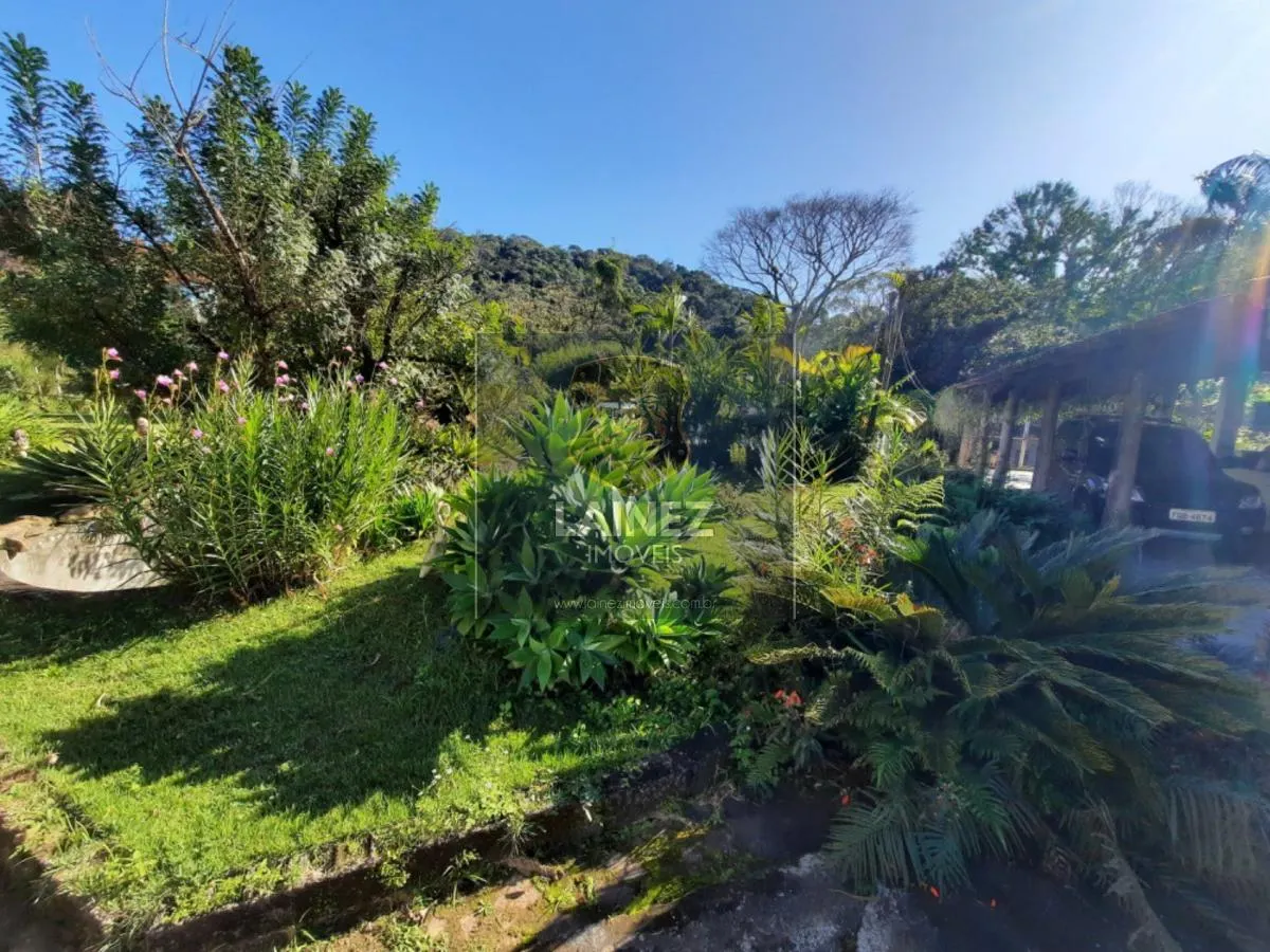 Small farm for sale of 10 acres in Juquitiba, SP, Brazil