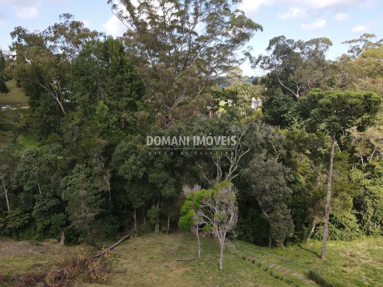 Plot for sale of 1,130 m² in Campos do Jordão, SP, Brazil