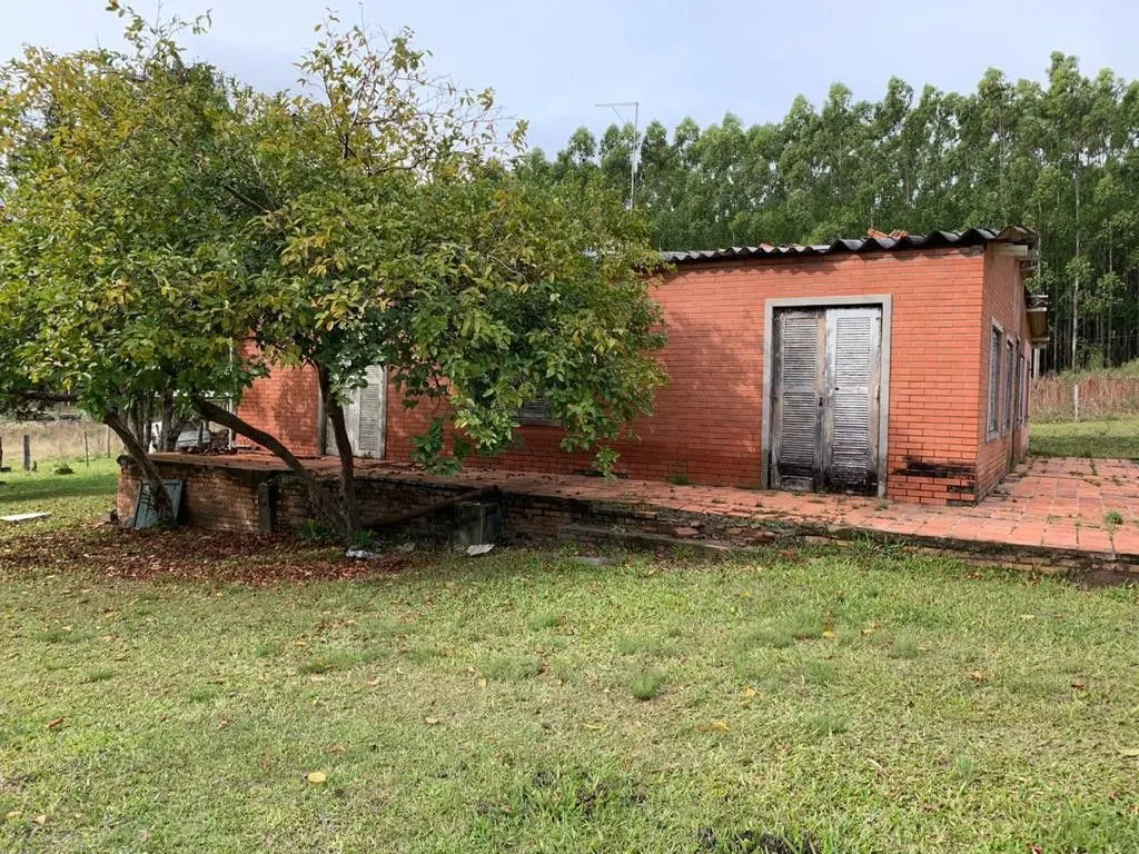 Terreno à venda de 2.248 m² em Eldorado do Sul, RS, Brasil