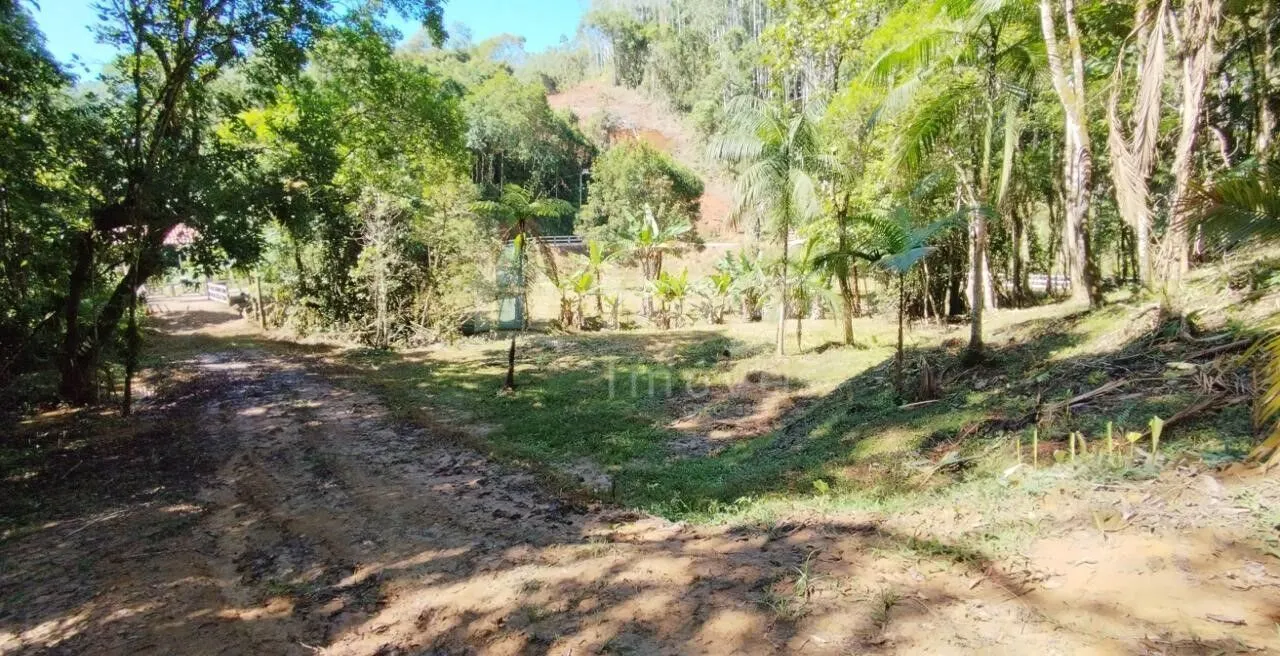 Terreno à venda de 3 ha em Nova Trento, SC, Brasil