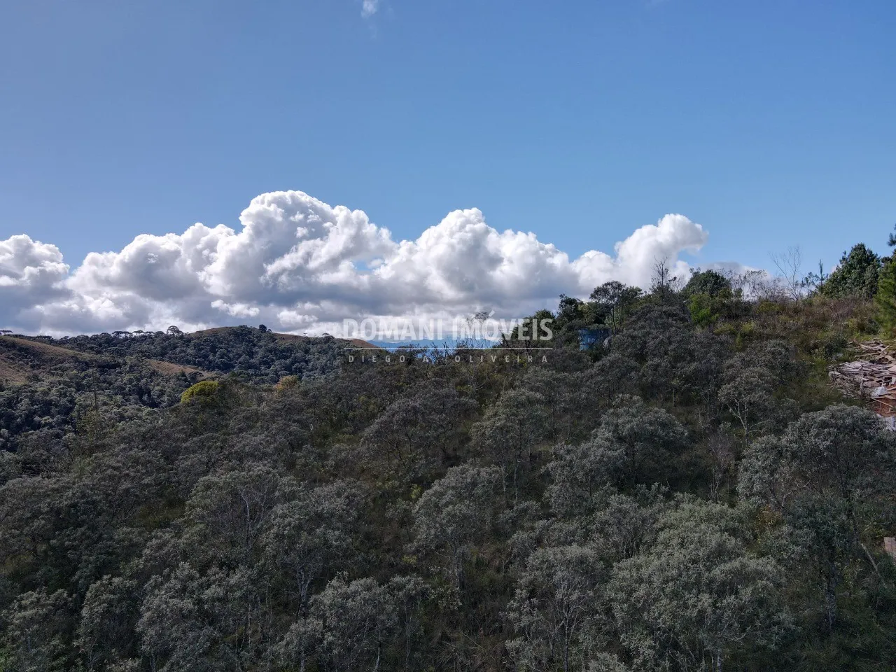 Terreno à venda de 1.250 m² em Campos do Jordão, SP, Brasil