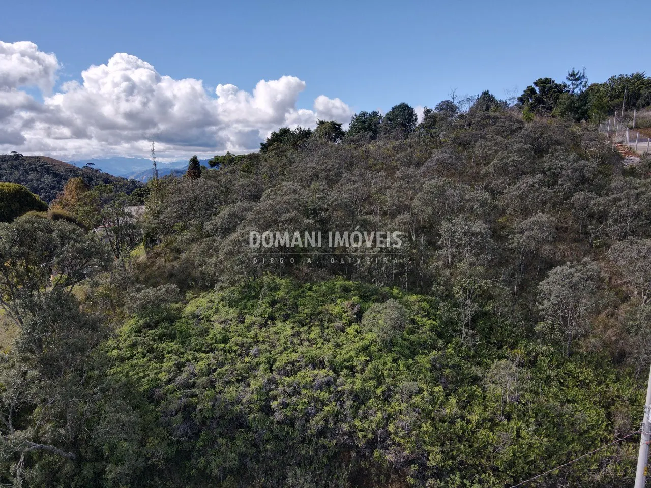 Terreno à venda de 1.250 m² em Campos do Jordão, SP, Brasil