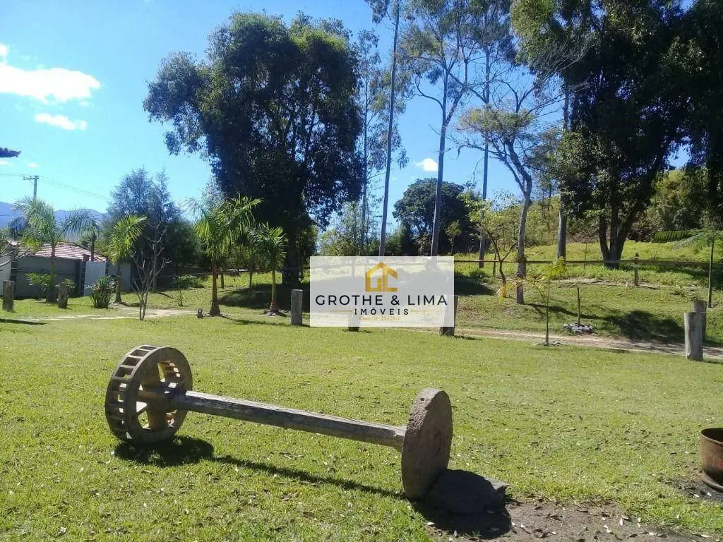 Sítio à venda de 5 ha em Cachoeira Paulista, SP, Brasil
