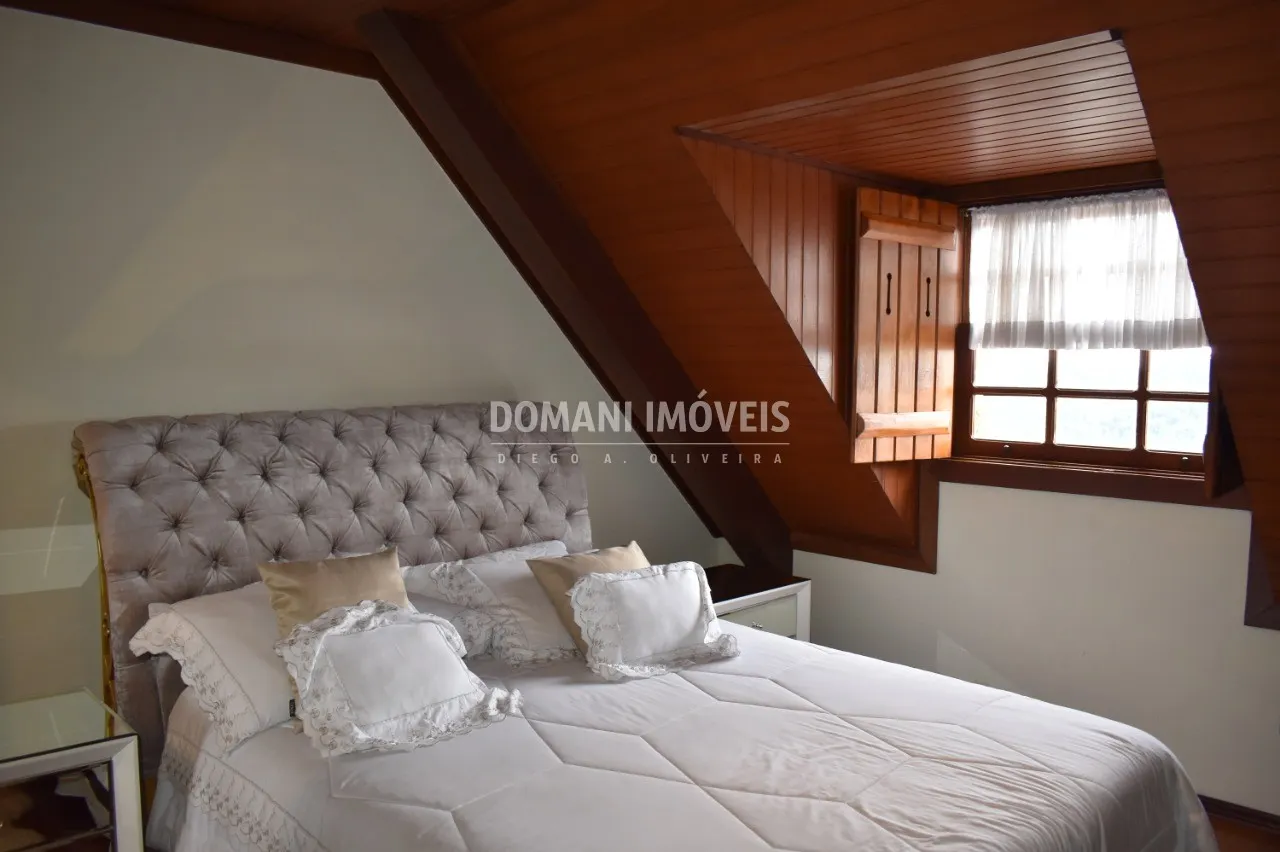 Casa à venda de 1.390 m² em Campos do Jordão, SP, Brasil
