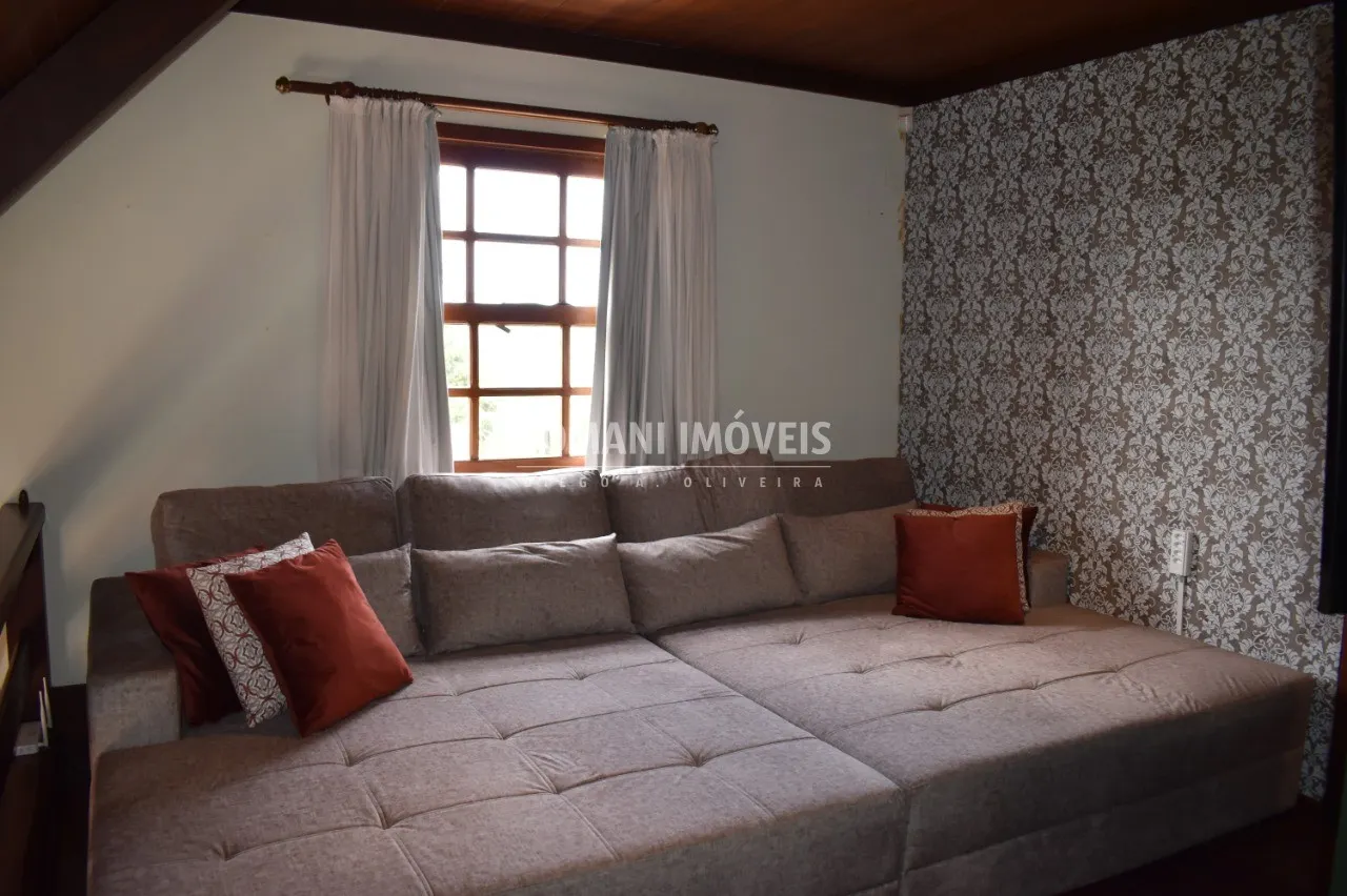 Casa à venda de 1.390 m² em Campos do Jordão, SP, Brasil