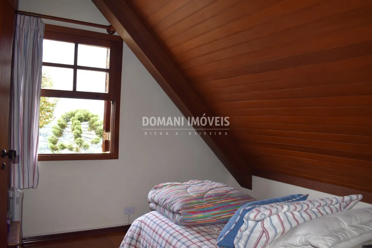 Casa à venda de 1.390 m² em Campos do Jordão, SP, Brasil
