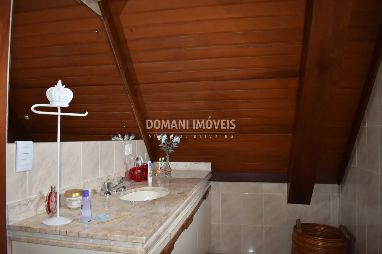 Casa à venda de 1.390 m² em Campos do Jordão, SP, Brasil