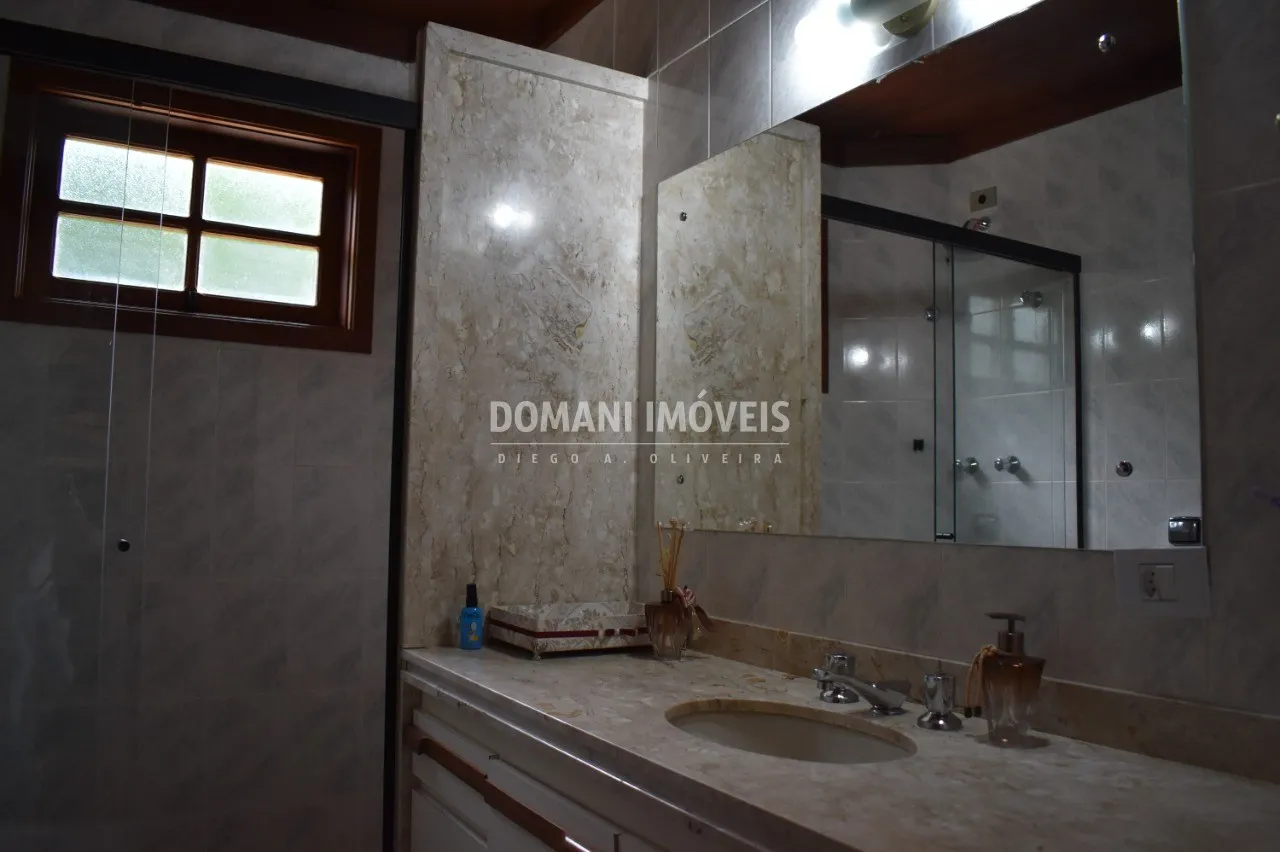 Casa à venda de 1.390 m² em Campos do Jordão, SP, Brasil