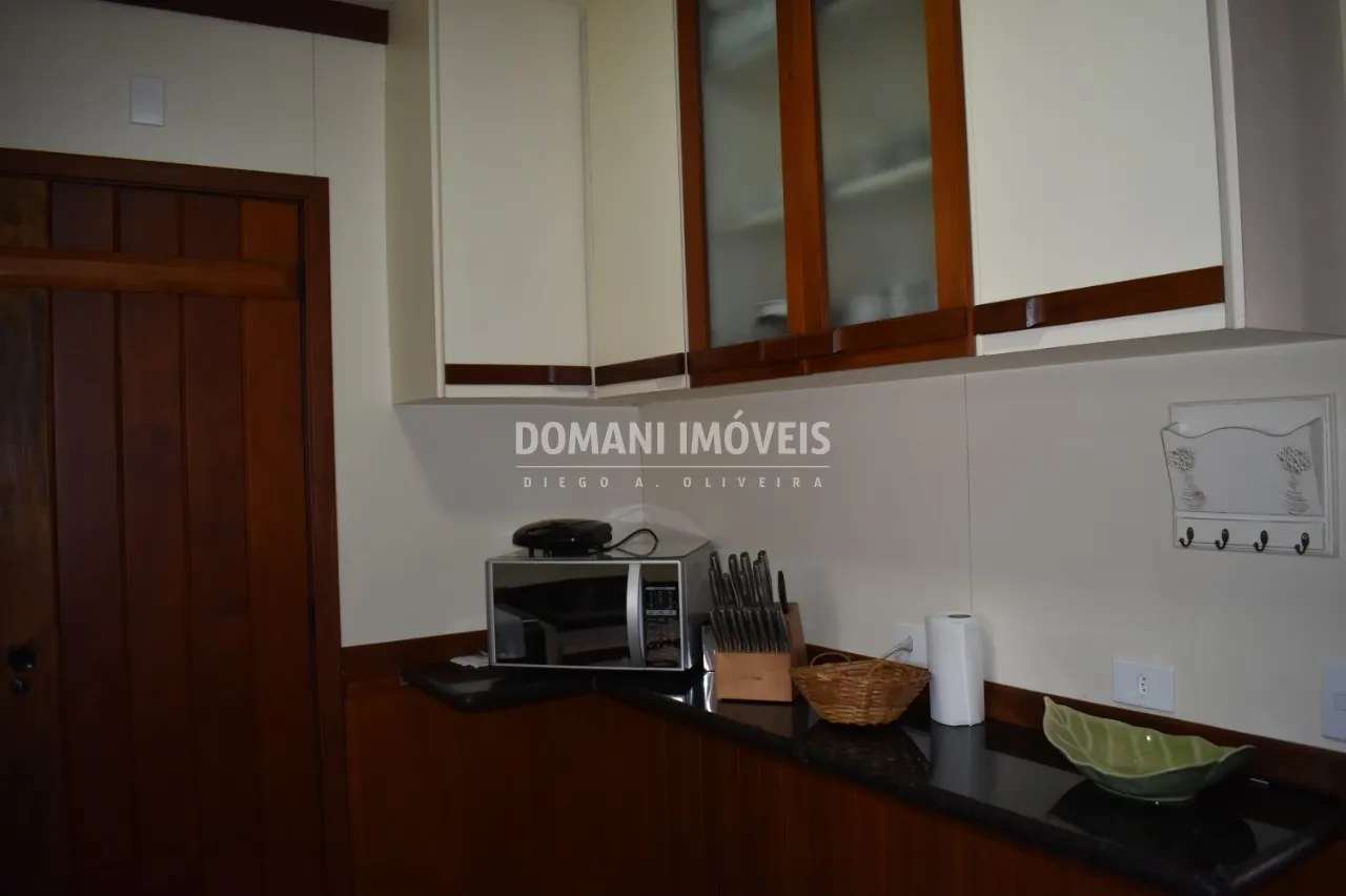 Casa à venda de 1.390 m² em Campos do Jordão, SP, Brasil