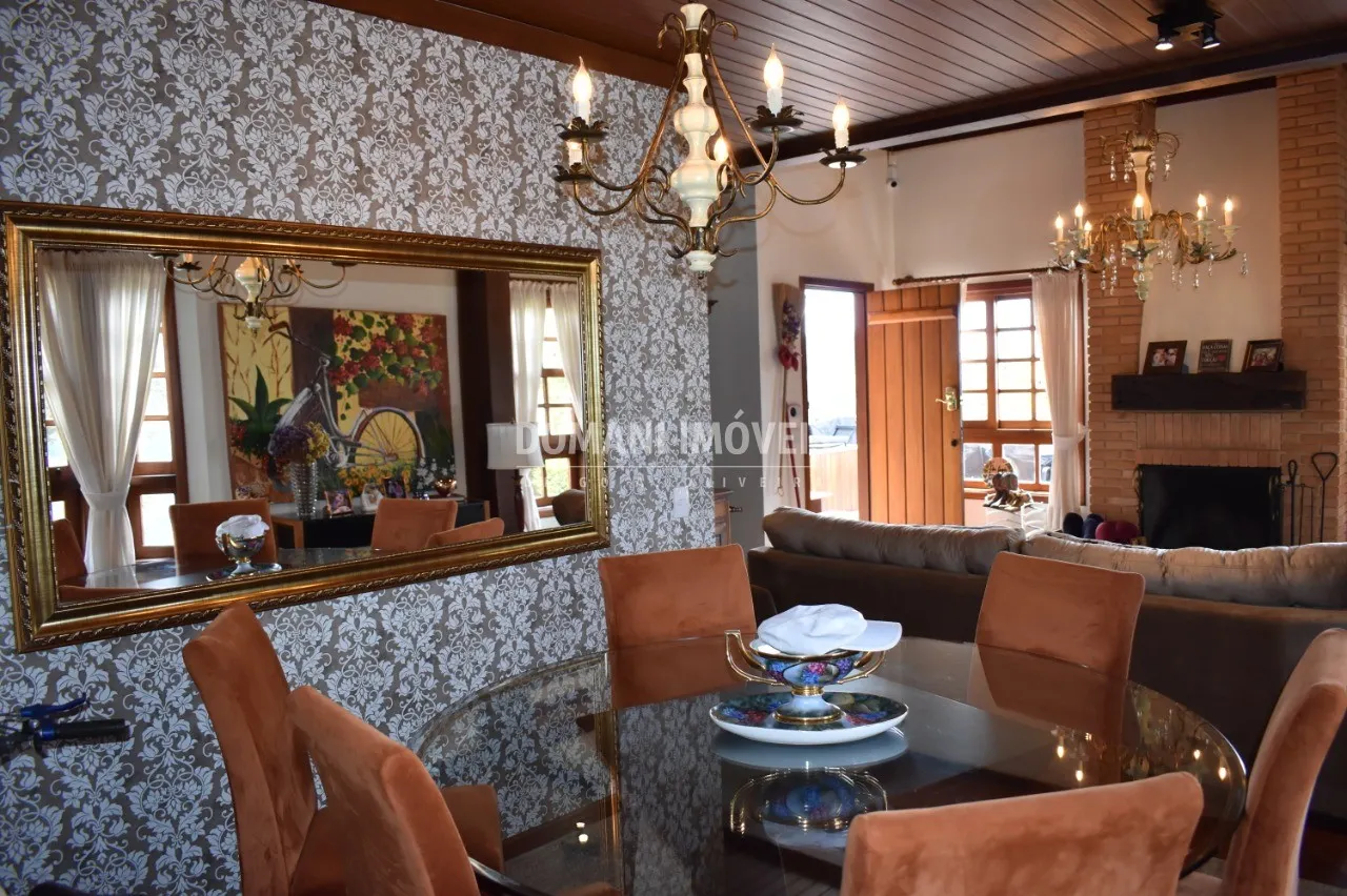Casa à venda de 1.390 m² em Campos do Jordão, SP, Brasil