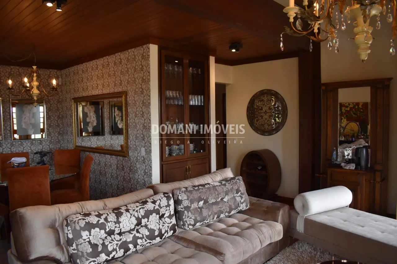 Casa à venda de 1.390 m² em Campos do Jordão, SP, Brasil