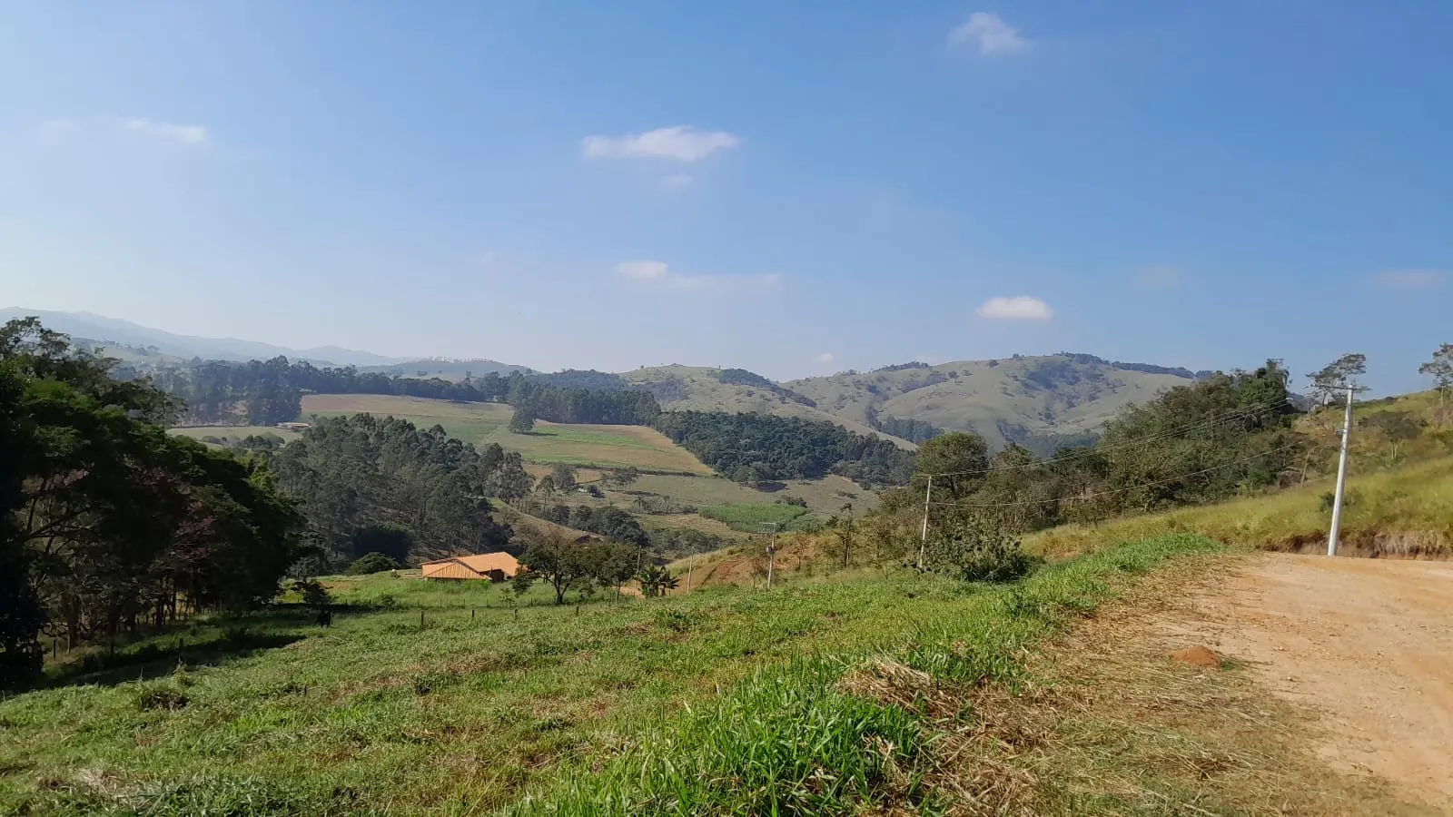Terreno à venda de 2.000 m² em Paraibuna, SP, Brasil