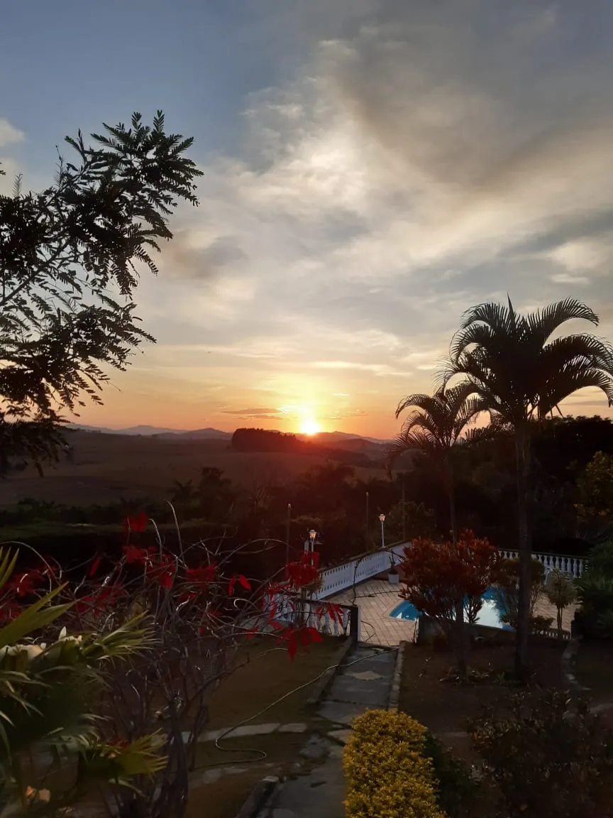 Terreno à venda de 2.000 m² em Paraibuna, SP, Brasil
