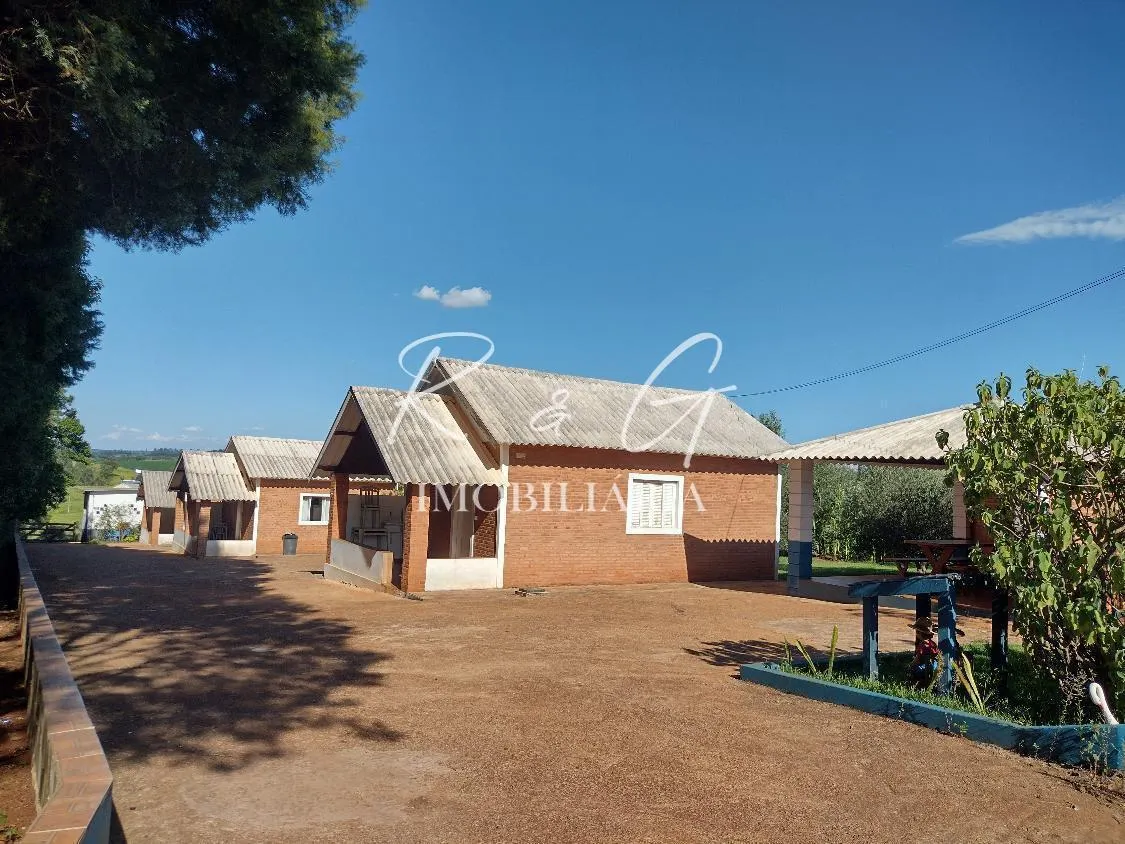 Sítio à venda de 5 ha em São Pedro, SP, Brasil