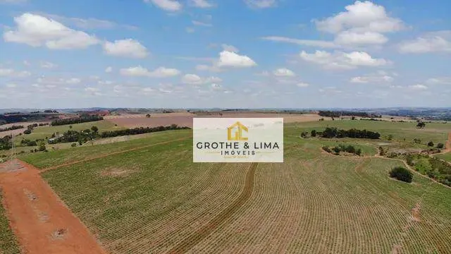 Fazenda à venda e para Arrendar de 3.066 ha em Tatuí, SP, Brasil