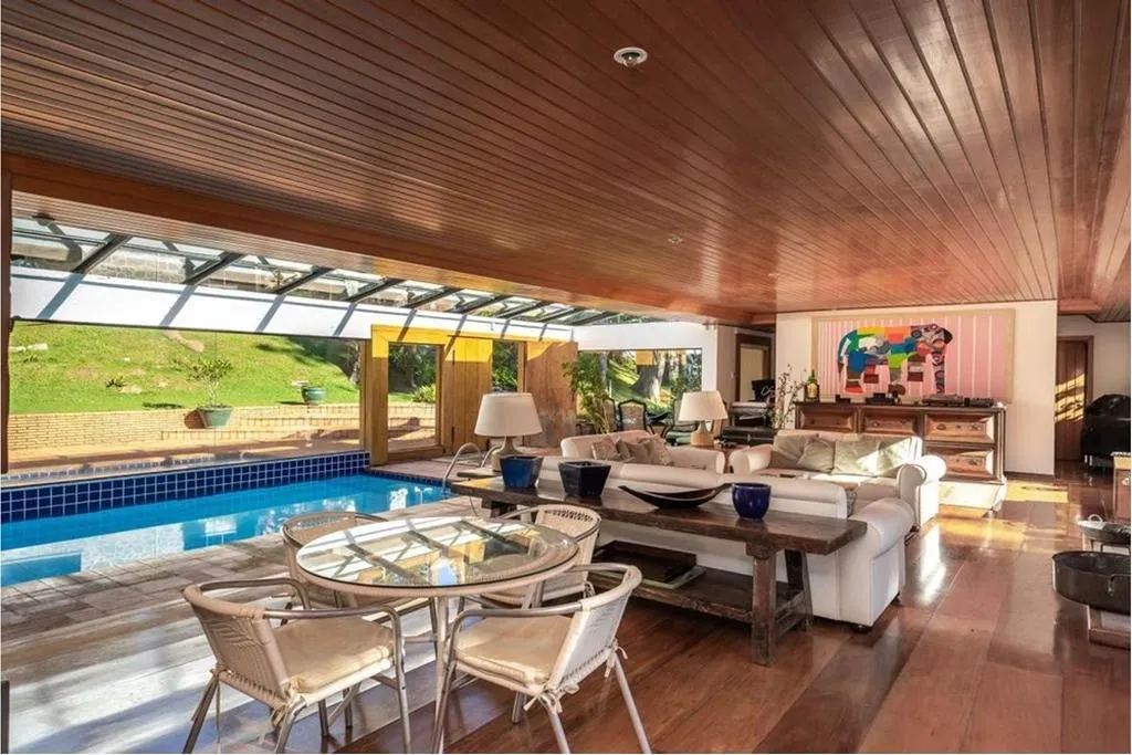 Sítio à venda de 7 ha em Campos do Jordão, SP, Brasil