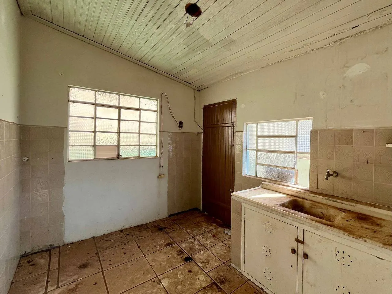 Casa à venda de 420 m² em Piraju, SP, Brasil