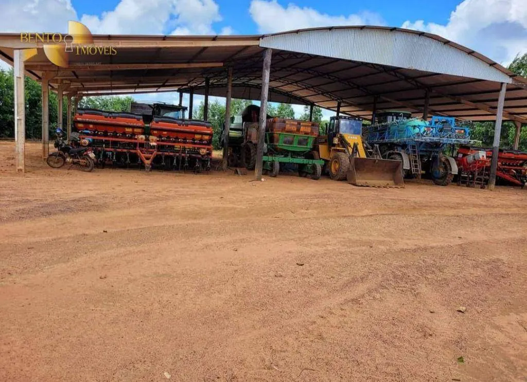 Fazenda à venda de 1.144 ha em Diamantino, MT, Brasil