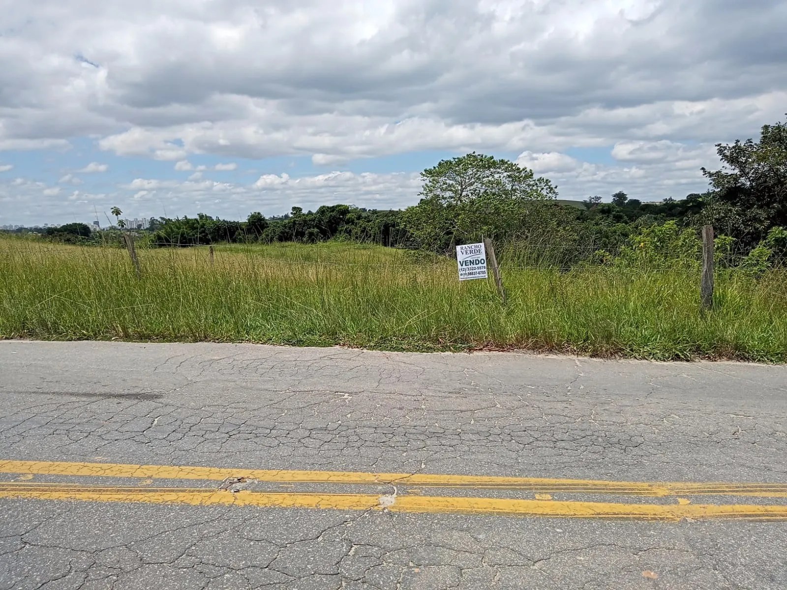 Terreno à venda de 12 ha em São José dos Campos, SP, Brasil