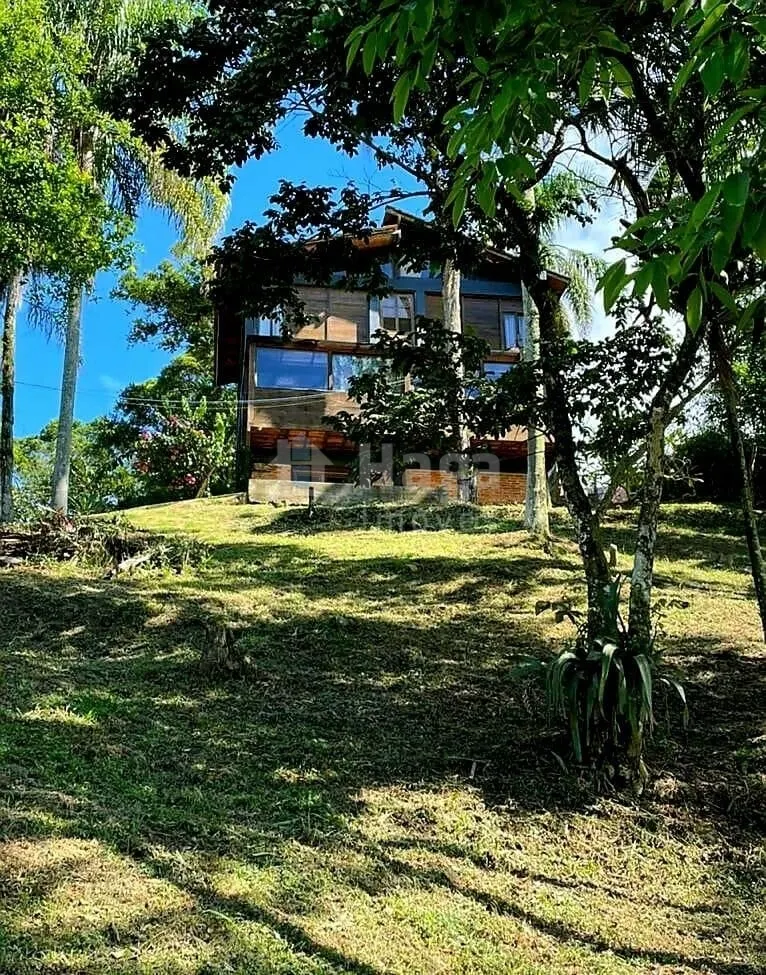 Chácara à venda de 2.700 m² em Porto Belo, SC, Brasil