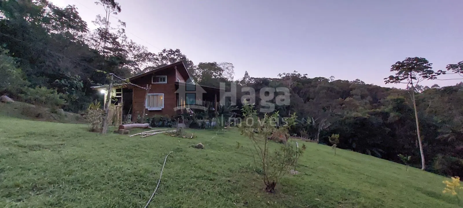 Chácara à venda de 3.300 m² em Águas Mornas, SC, Brasil
