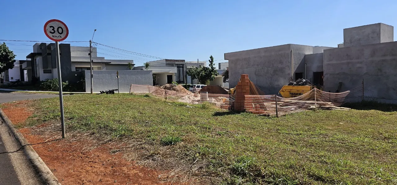 Terreno à venda de 250 m² em Hortolândia, SP, Brasil