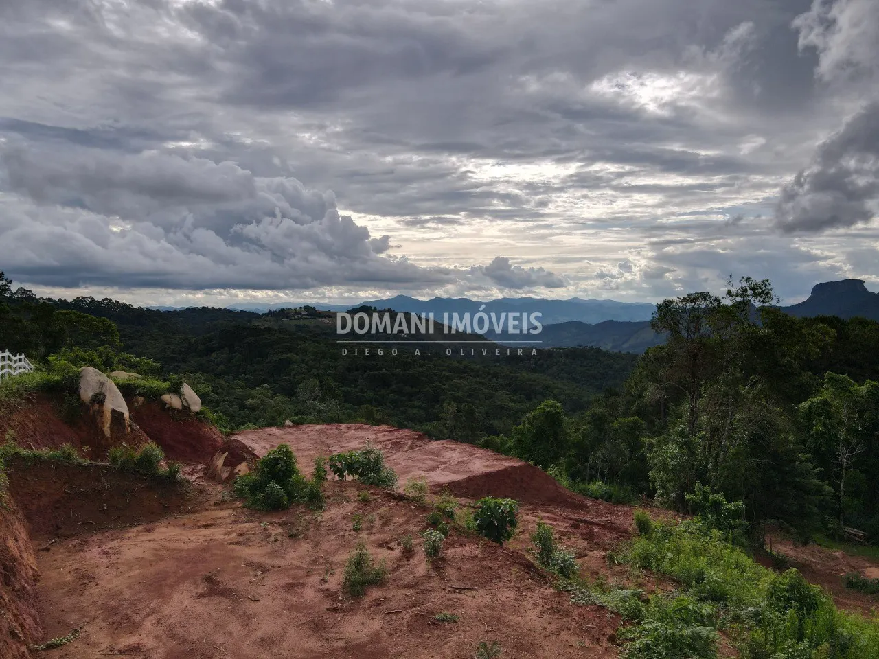Plot for sale of 1,080 m² in Campos do Jordão, SP, Brazil
